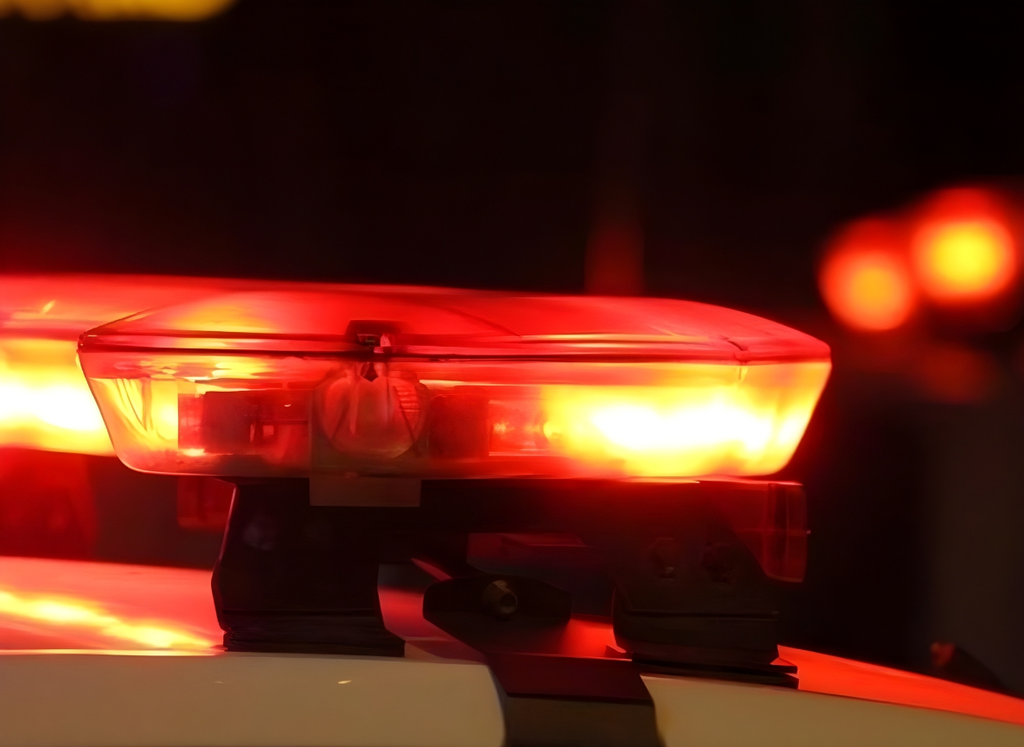 Homem é detido por agredir a irmã em São Domingos do Prata