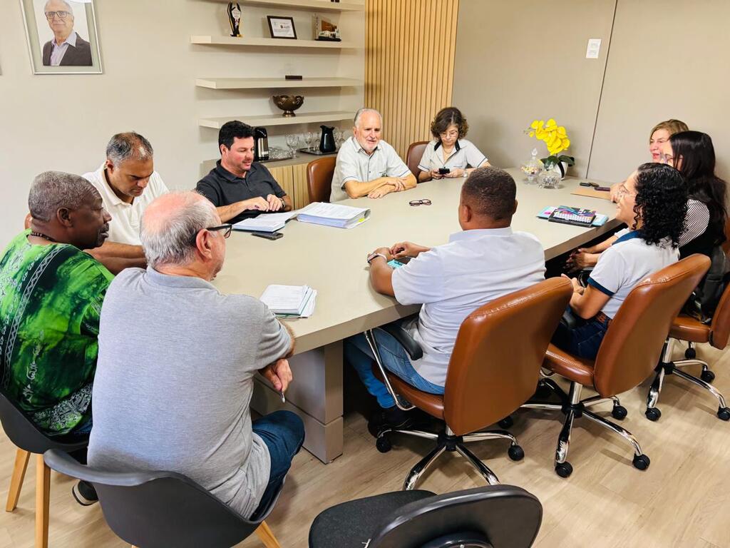 Dr. Laércio assina ordem de serviço para construção de UBS no bairro José de Alencar